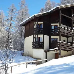https://chalet-les-arolles.fr-provencehotel.com